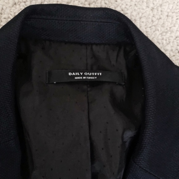 ZARA MAN Textured Navy Blue Blazer, Size L / 42 - Picture 8 of 9